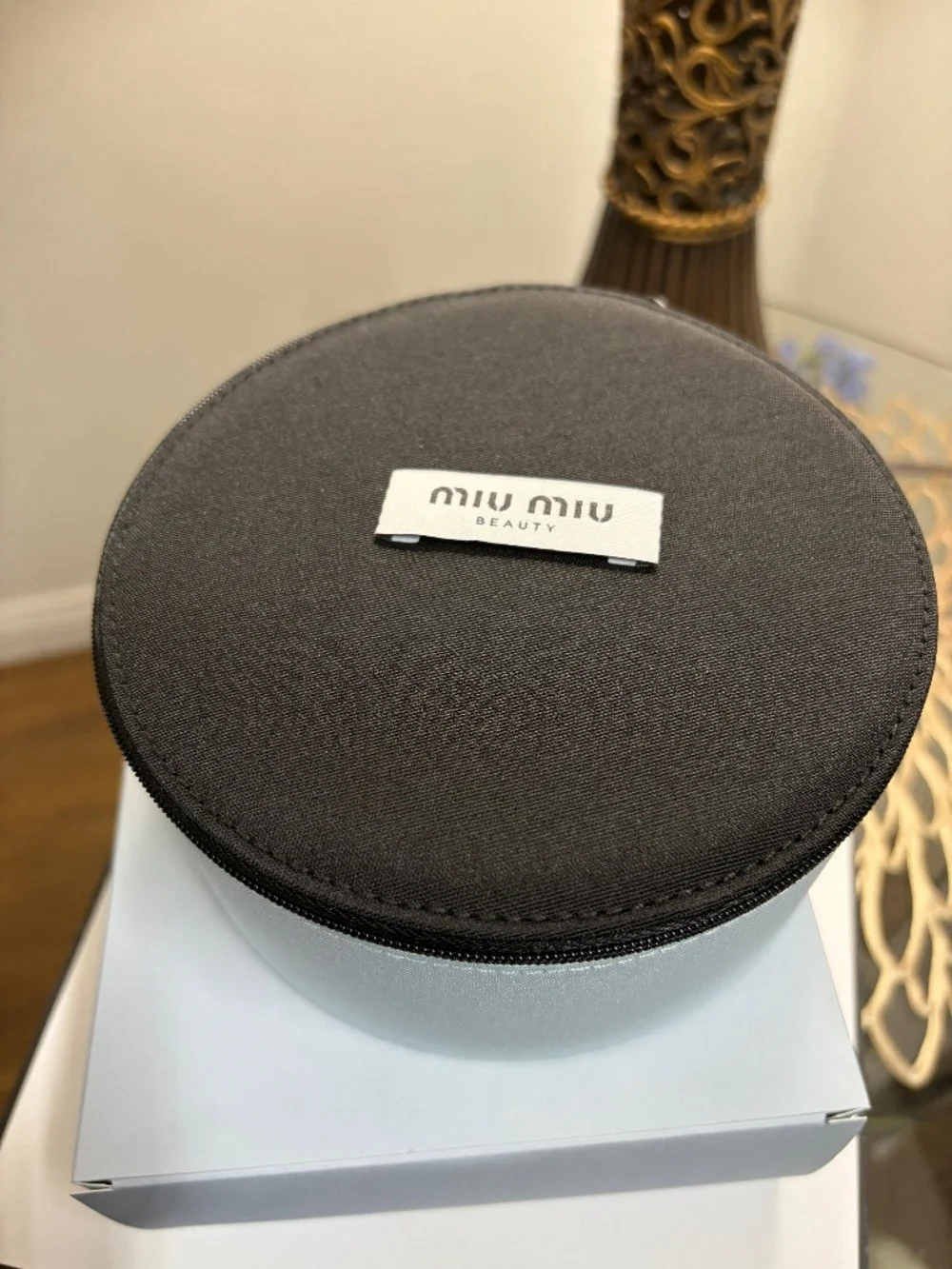 Miu miu vanity case with box